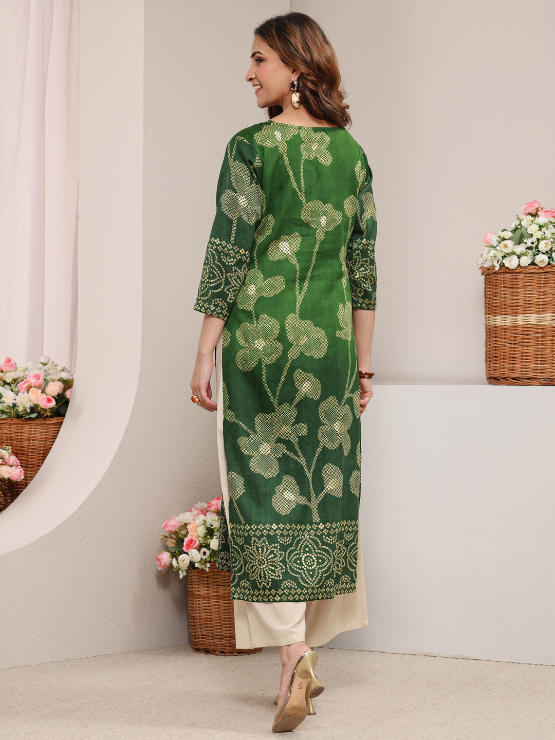 Green Floral Printed Cotton Straight Kurta