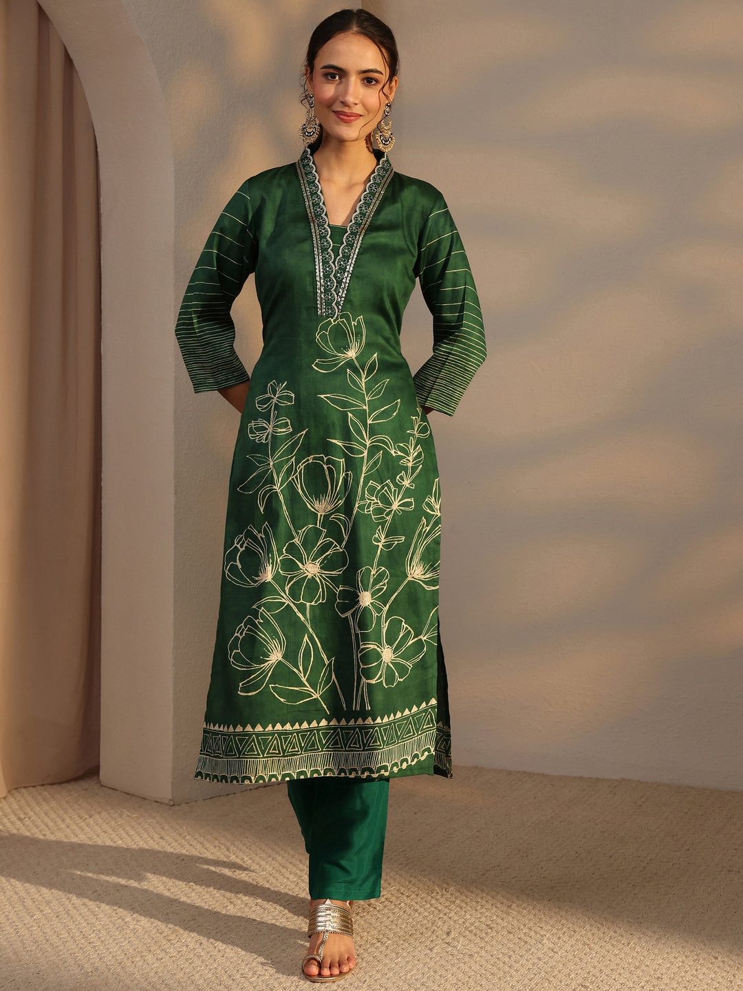 Green Floral Printed Cotton Straight Kurta
