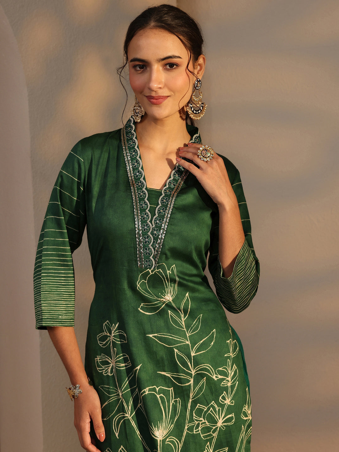 Green Floral Printed Cotton Straight Kurta