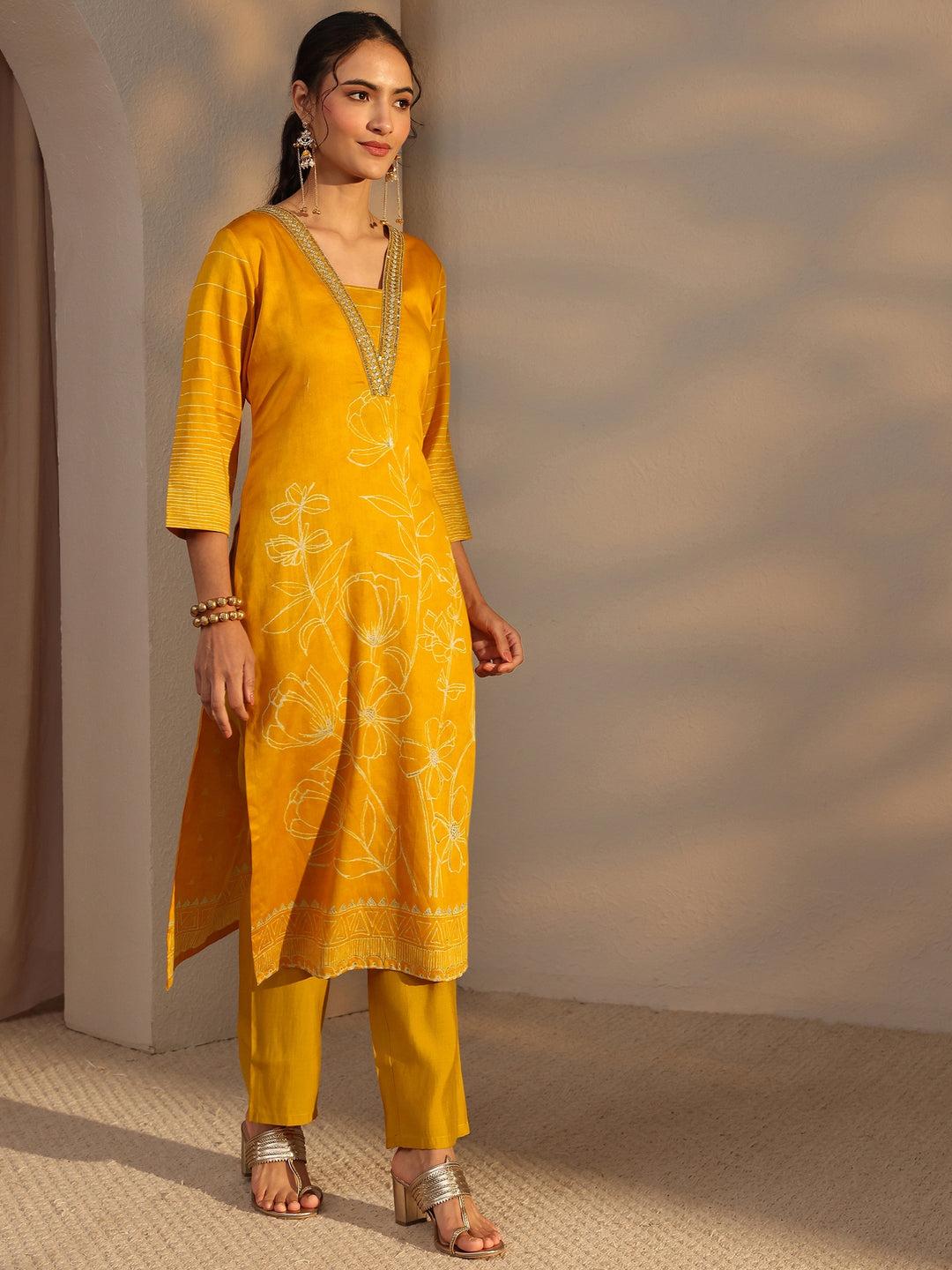 Mustard Floral Printed Cotton Straight Kurta