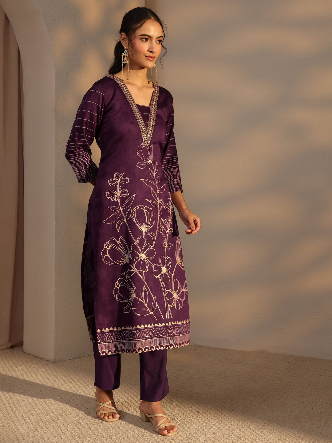 Burgundy Floral Printed Cotton Straight Kurta