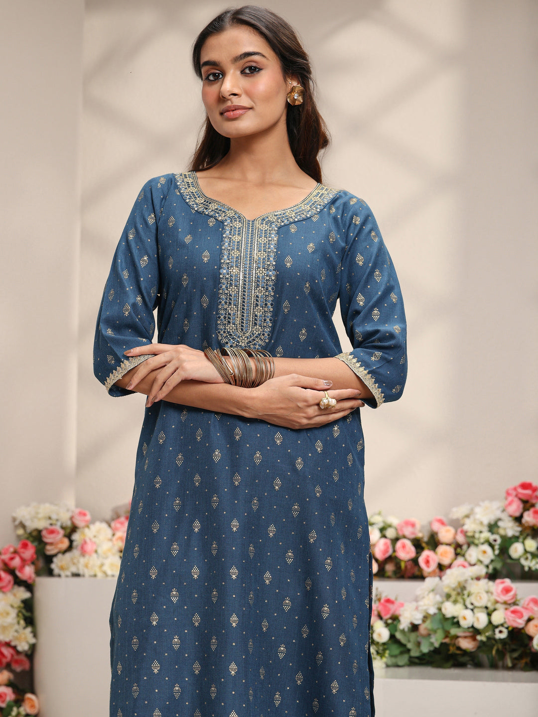 Blue Ethnic Motifs Printed Cotton Blend Straight Kurta