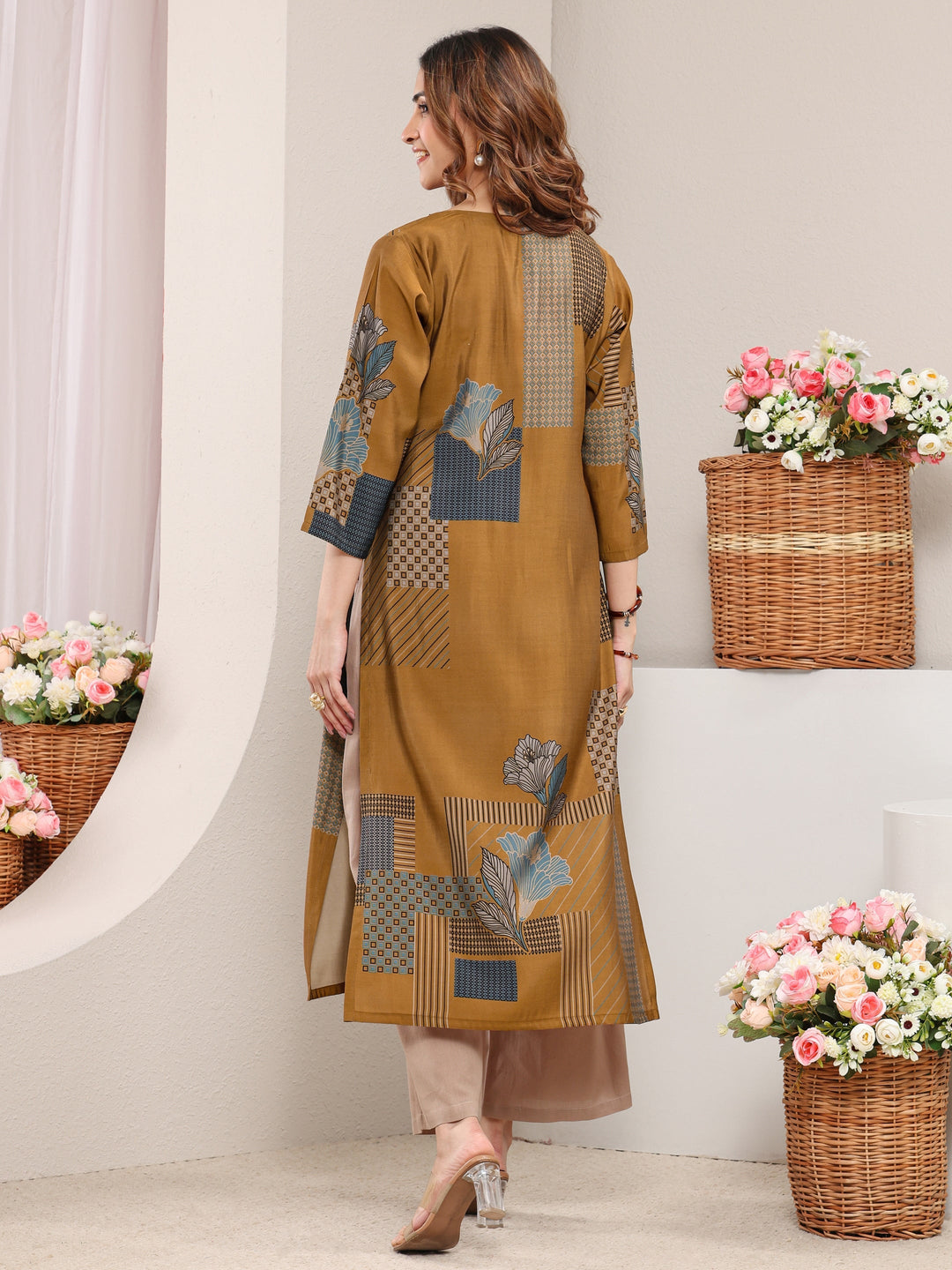 Mustard Abstract Printed Silk Blend Straight Kurta