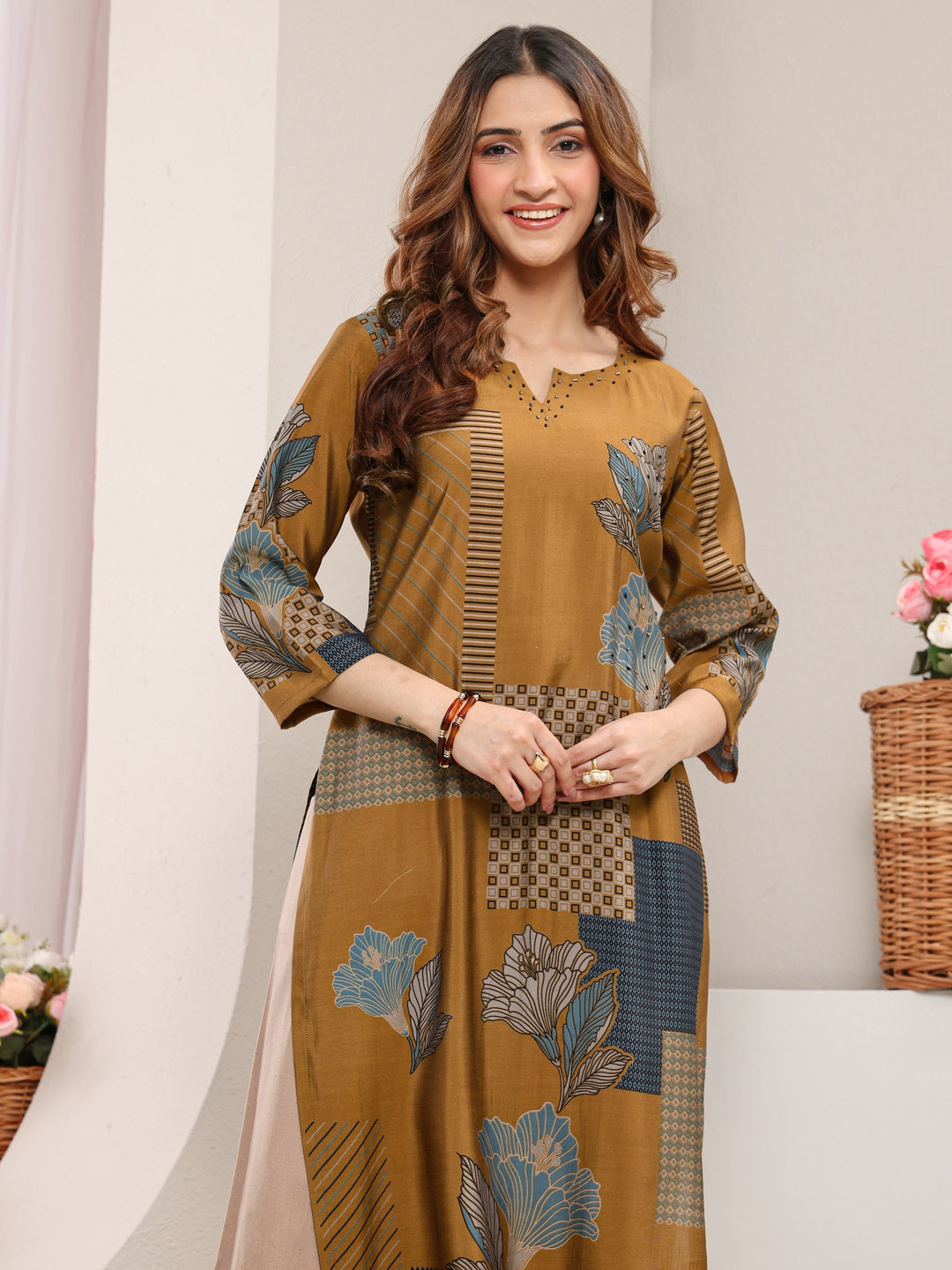 Mustard Abstract Printed Silk Blend Straight Kurta