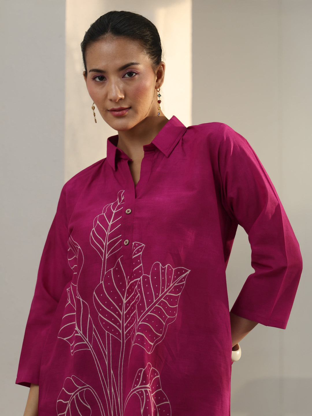 Pink Floral Printed Cotton Straight Short Kurti