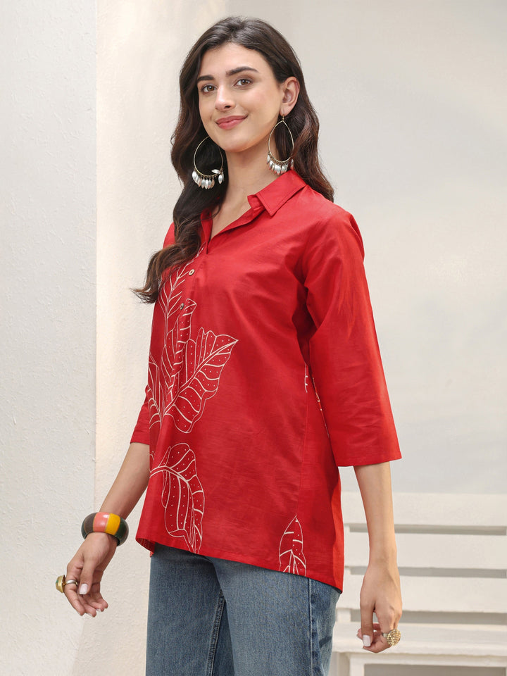 Red Floral Printed Cotton Straight Short Kurti