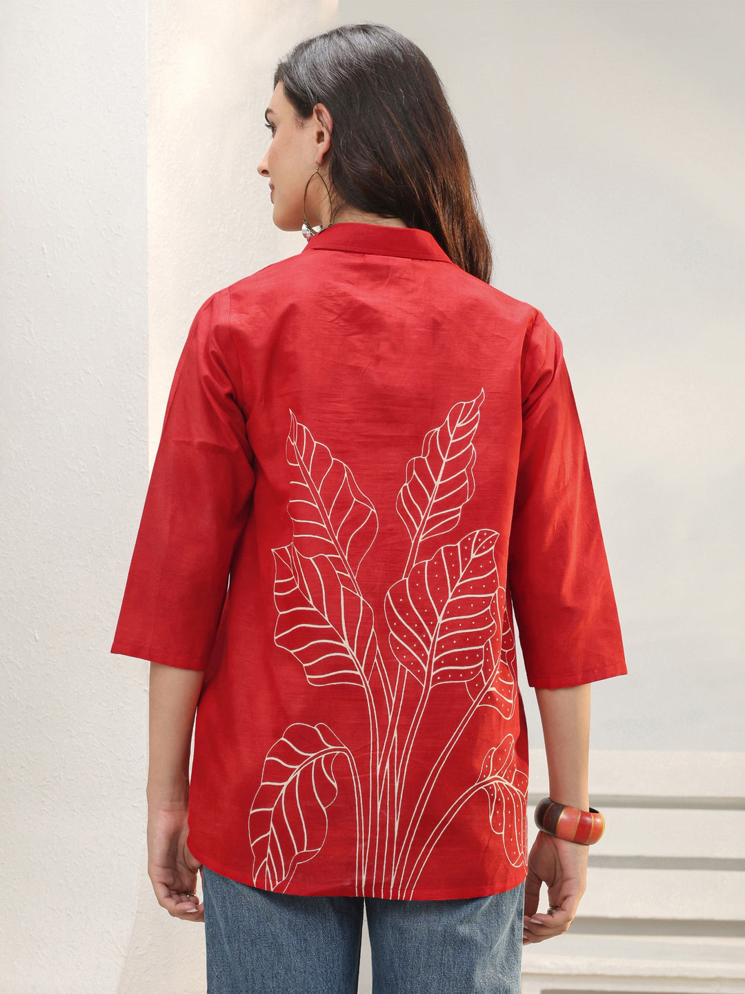 Red Floral Printed Cotton Straight Short Kurti