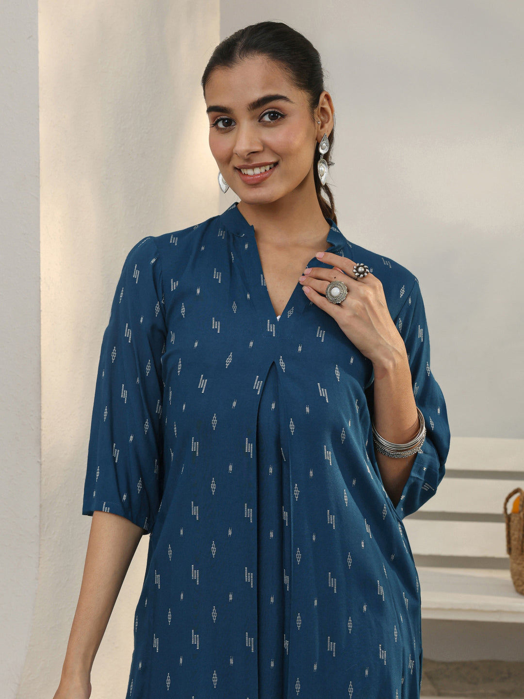 Blue Woven Design Rayon Straight Kurta