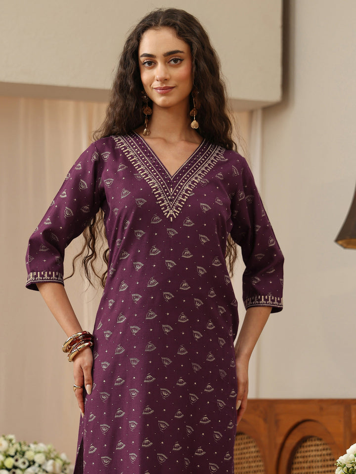 Burgundy Ethnic Woven Design Cotton Blend Straight Kurta