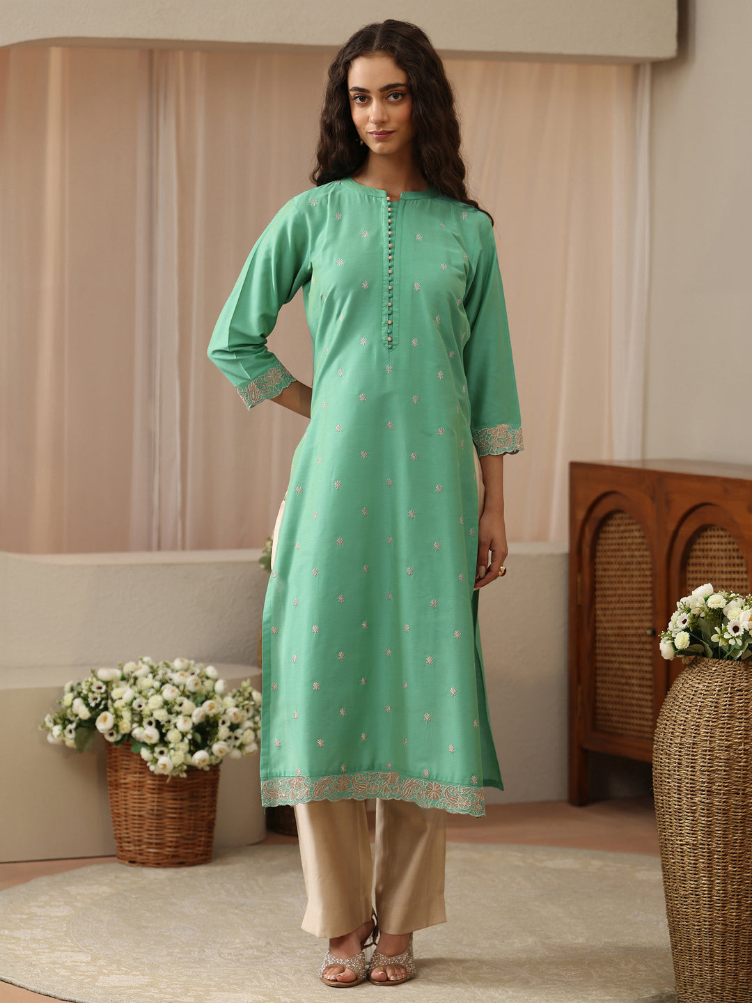 Green Woven Design Silk Blend Straight Kurta