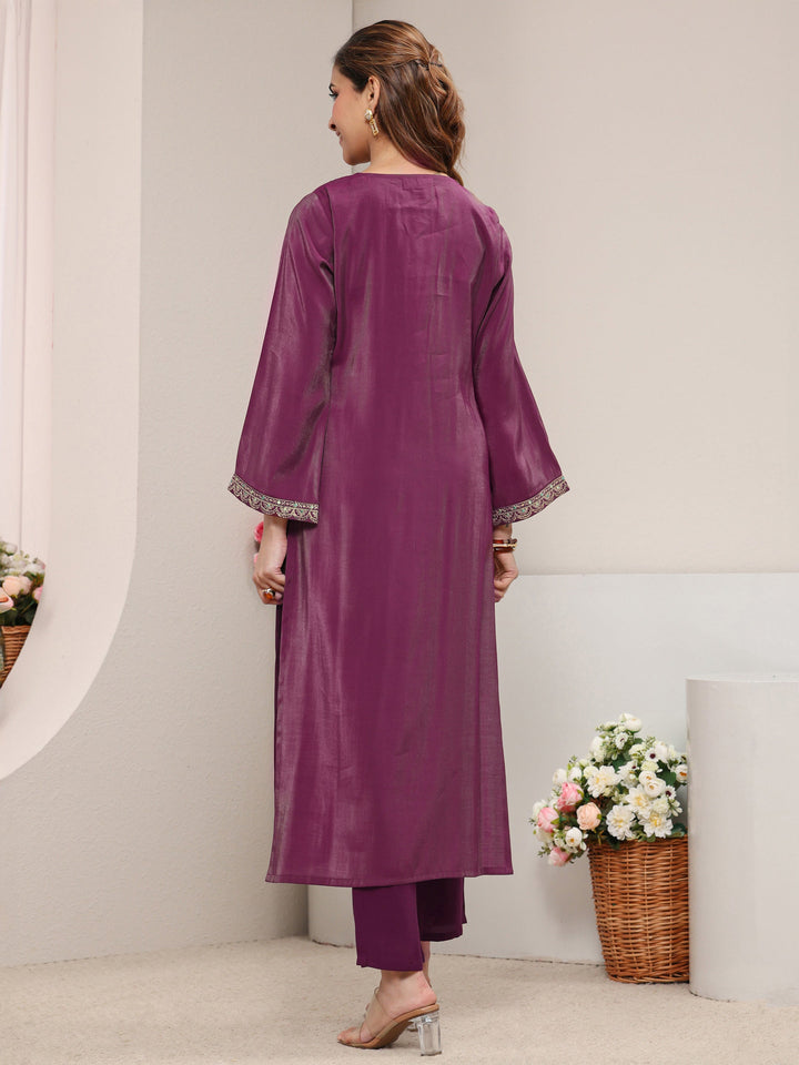 Magenta Embroidered Silk Blend Straight Kurta