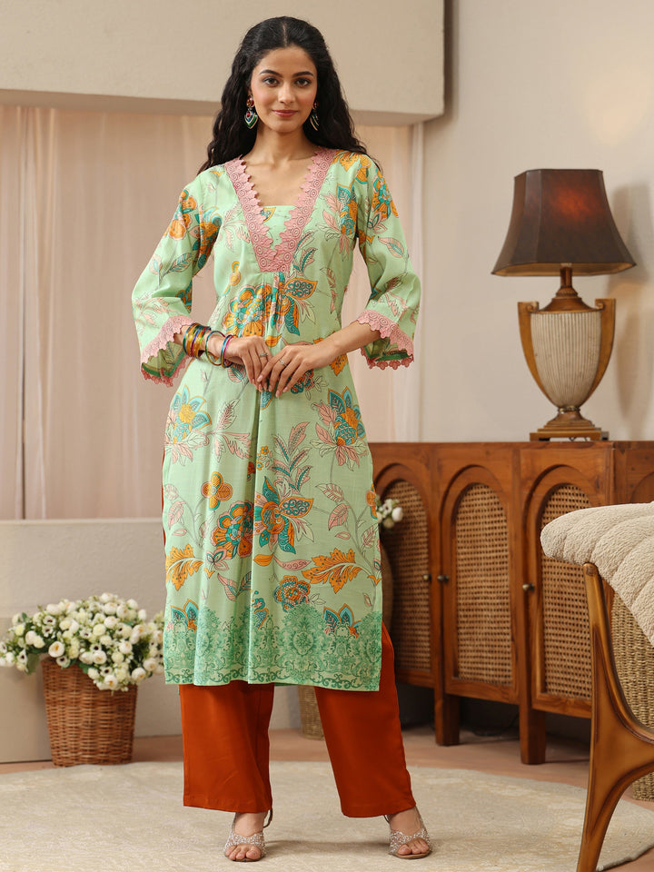 Green Floral Printed Silk Blend Straight Kurta