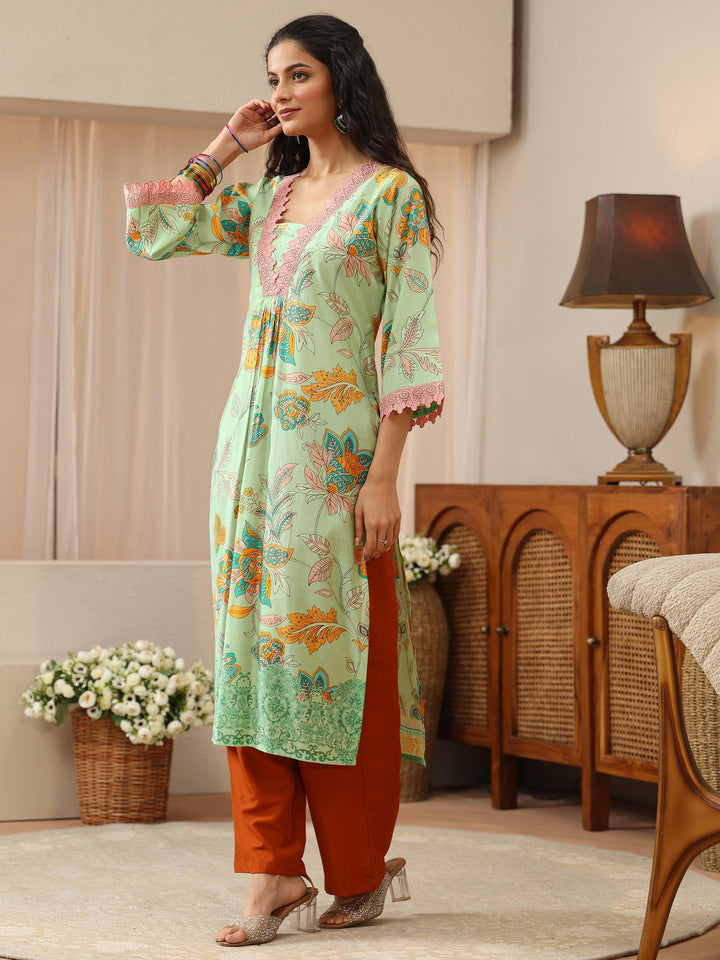 Green Floral Printed Silk Blend Straight Kurta