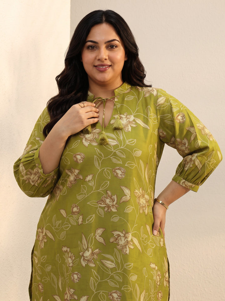 Plus Size Green Floral Printed Silk Blend Tie-Up Straight Short Kurti