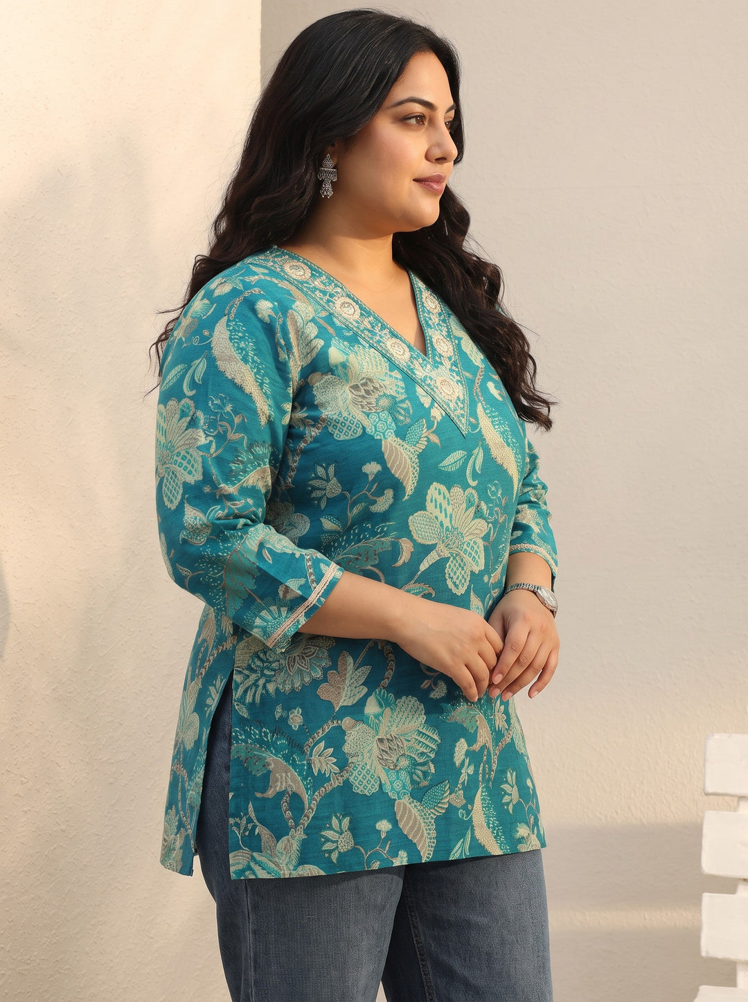 Plus Size Blue Floral Printed Silk Blend Straight Short Kurti