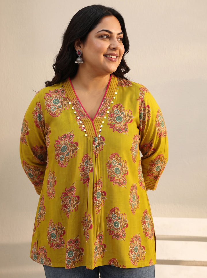 Plus Size Green Ethnic Printed Silk Blend A-Line Short Kurti