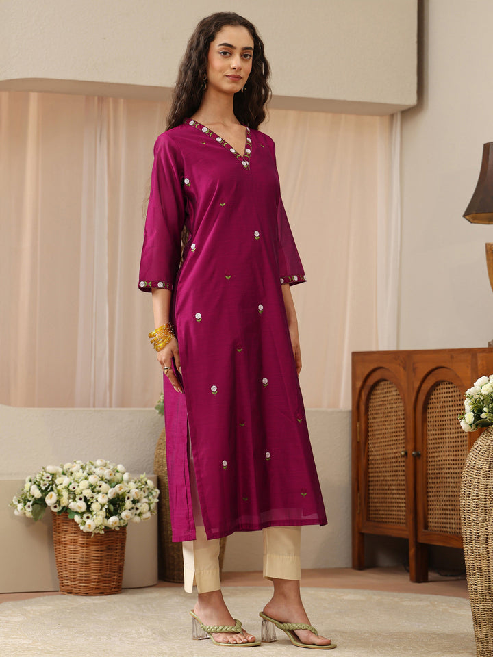 Magenta Floral Embroidered Chanderi Silk Straight Kurta