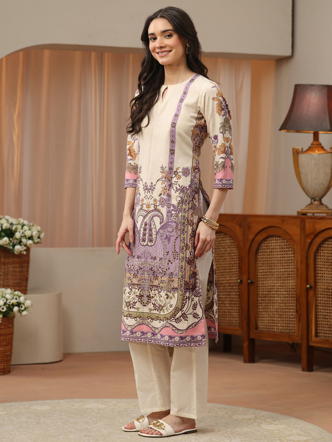 Ivory Floral Printed Cotton Blend Straight Kurta