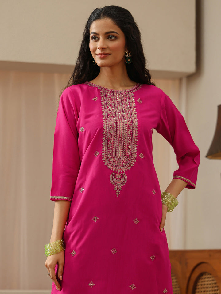 Fuchsia Pink Yoke Design Silk Blend Straight Kurta