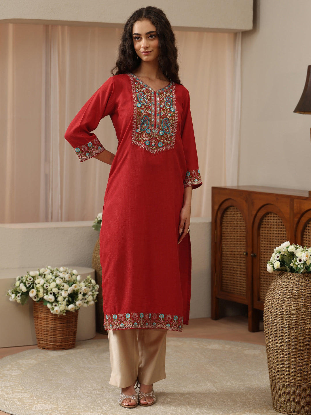 Red Floral Embroidered Silk Blend Straight Kurta