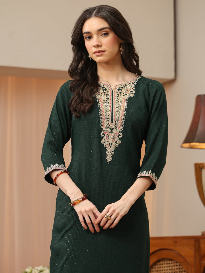 Forest Green Yoke Design Silk Blend Straight Kurta