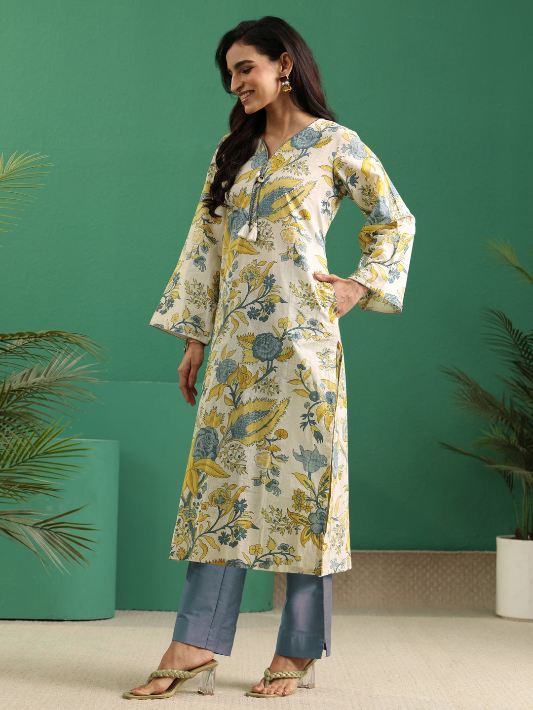 Libas Off White Floral Printed Cotton Straight Kurta