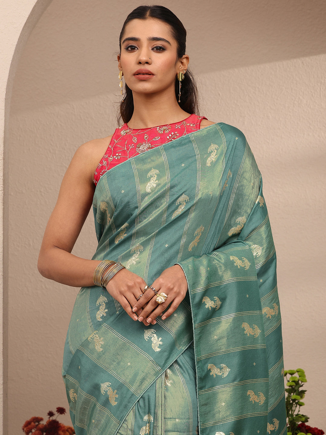 Green Tribal Woven Design Silk Blend Saree With Unstitched Blouse Piece