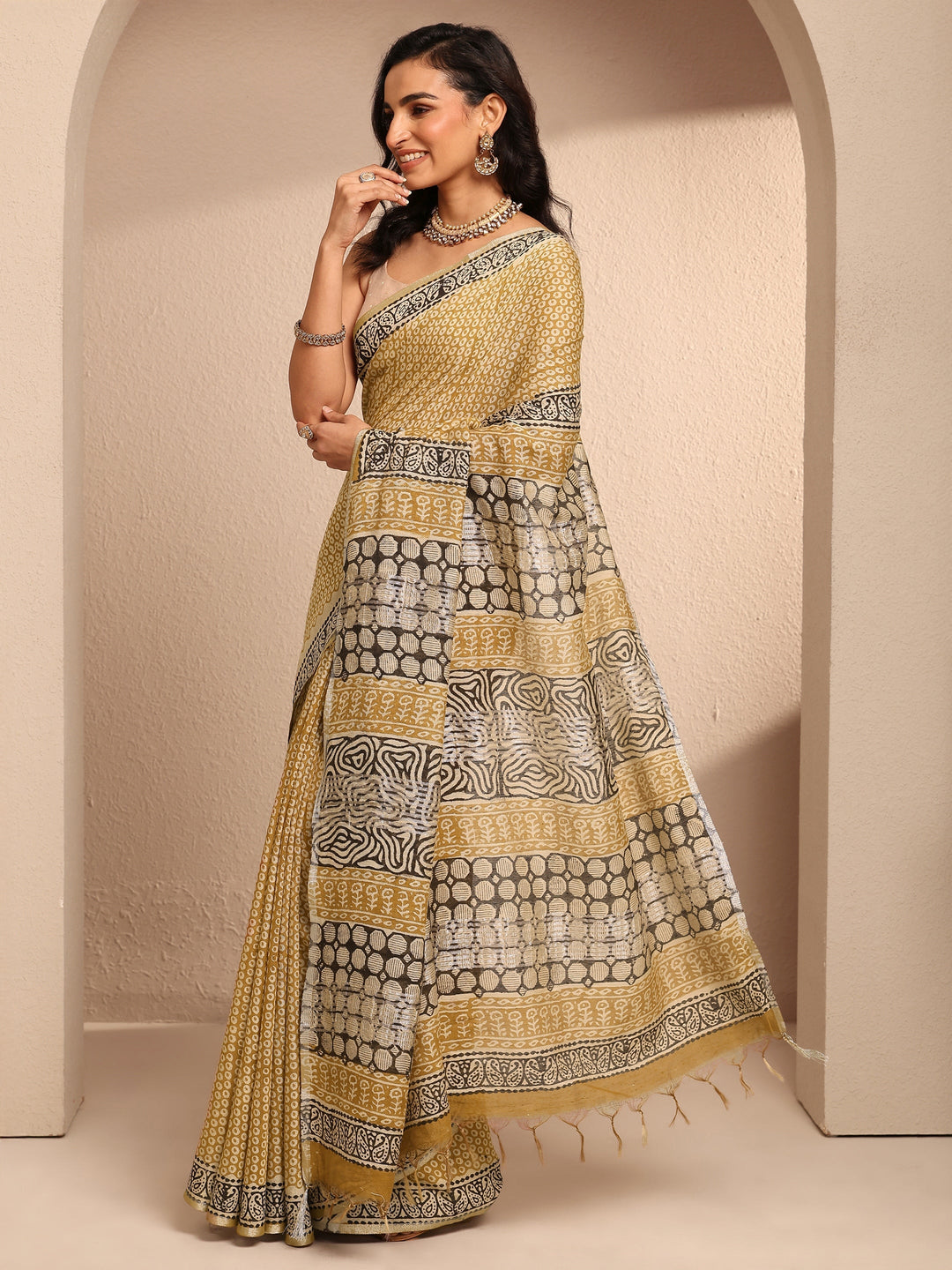 Mustard Block Printed Cotton Saree With Unstitched Blouse Piece