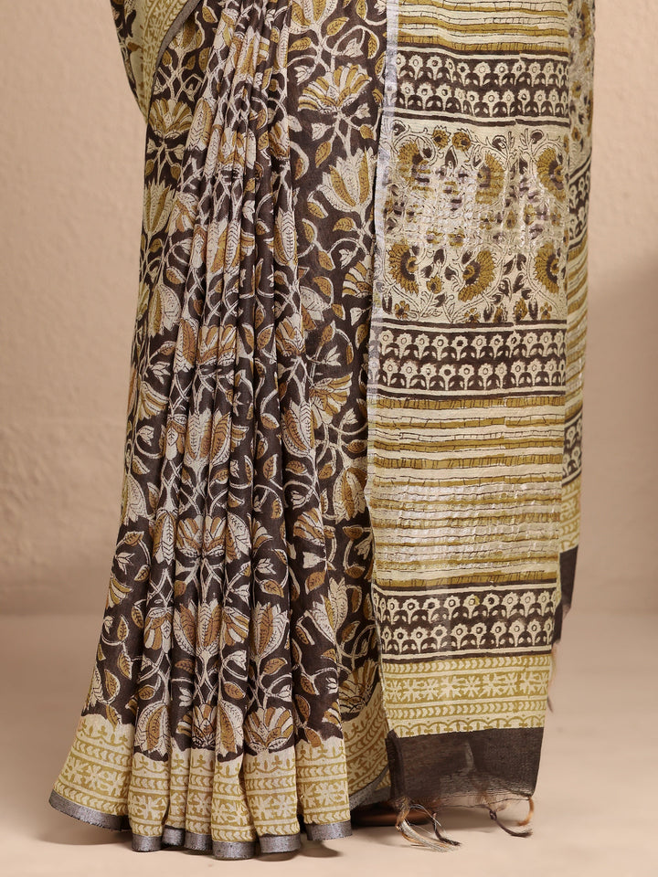 Black Printed Cotton Saree With Unstitched Blouse Piece