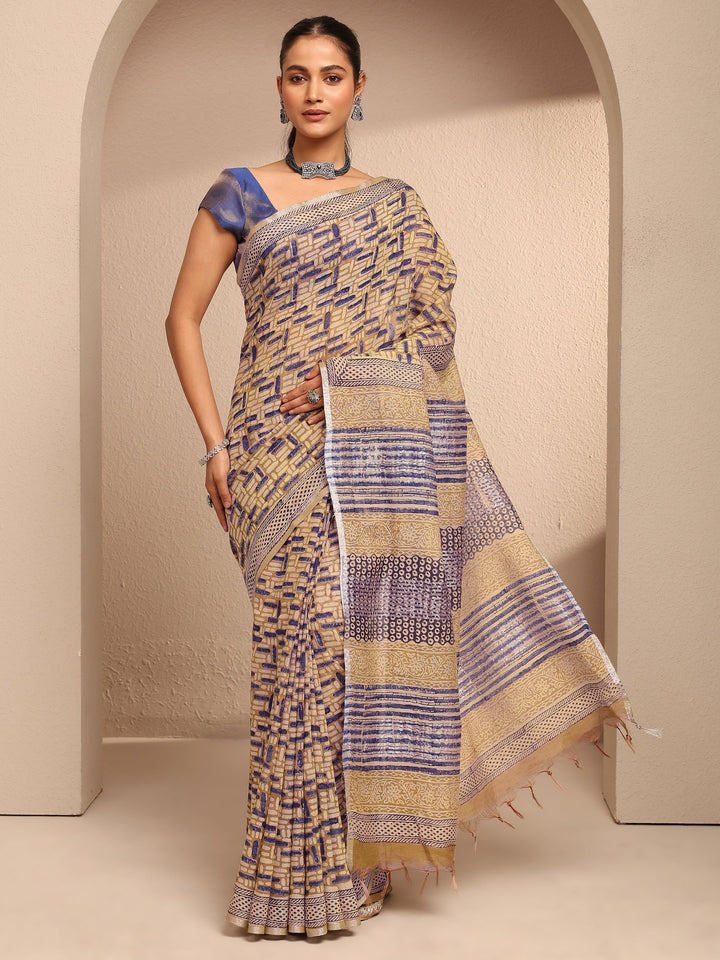 Mustard Geometric Printed Cotton Saree With Unstitched Blouse Piece