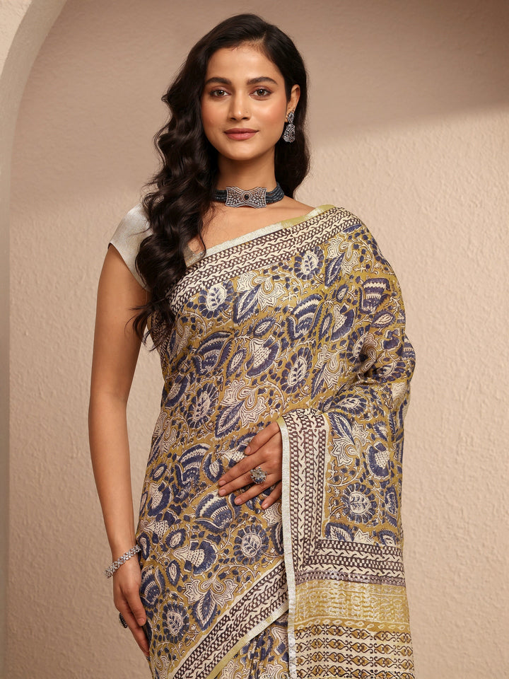 Mustard Printed Cotton Saree With Unstitched Blouse Piece