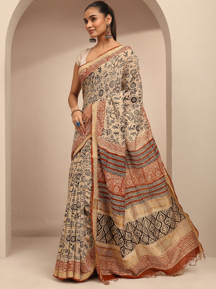 Beige Tribal Printed Cotton Saree With Unstitched Blouse Piece