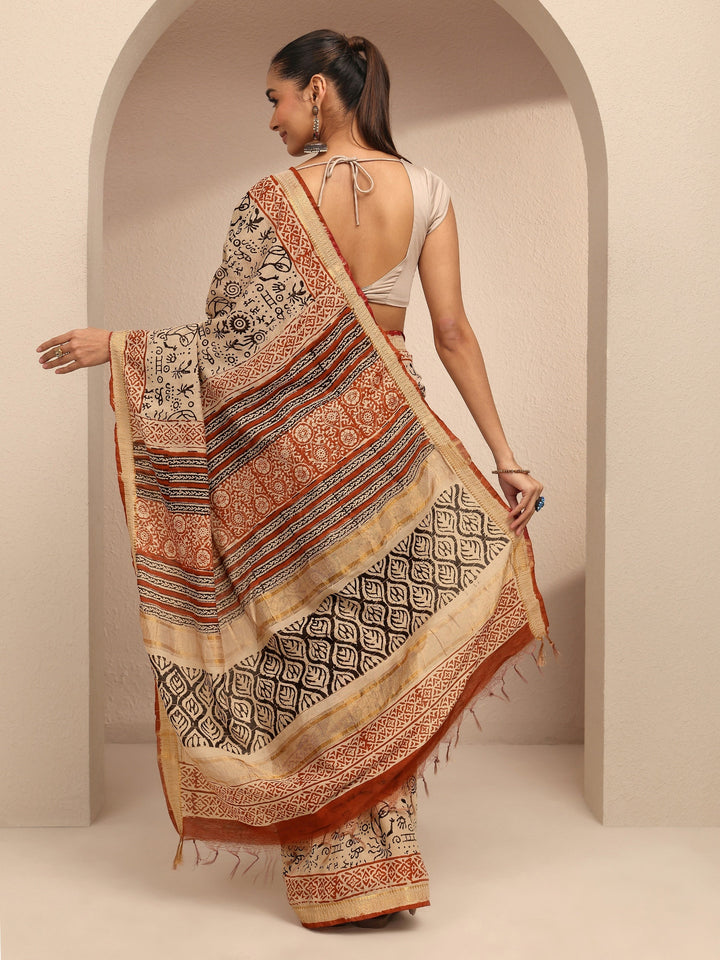 Beige Tribal Printed Cotton Saree With Unstitched Blouse Piece