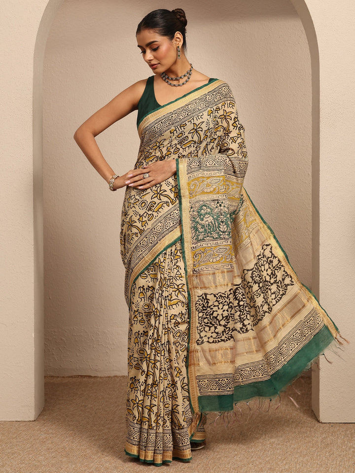 Beige Tribal Printed Cotton Saree With Unstitched Blouse Piece