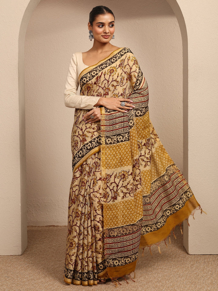 Mustard Block Printed Cotton Saree With Unstitched Blouse Piece