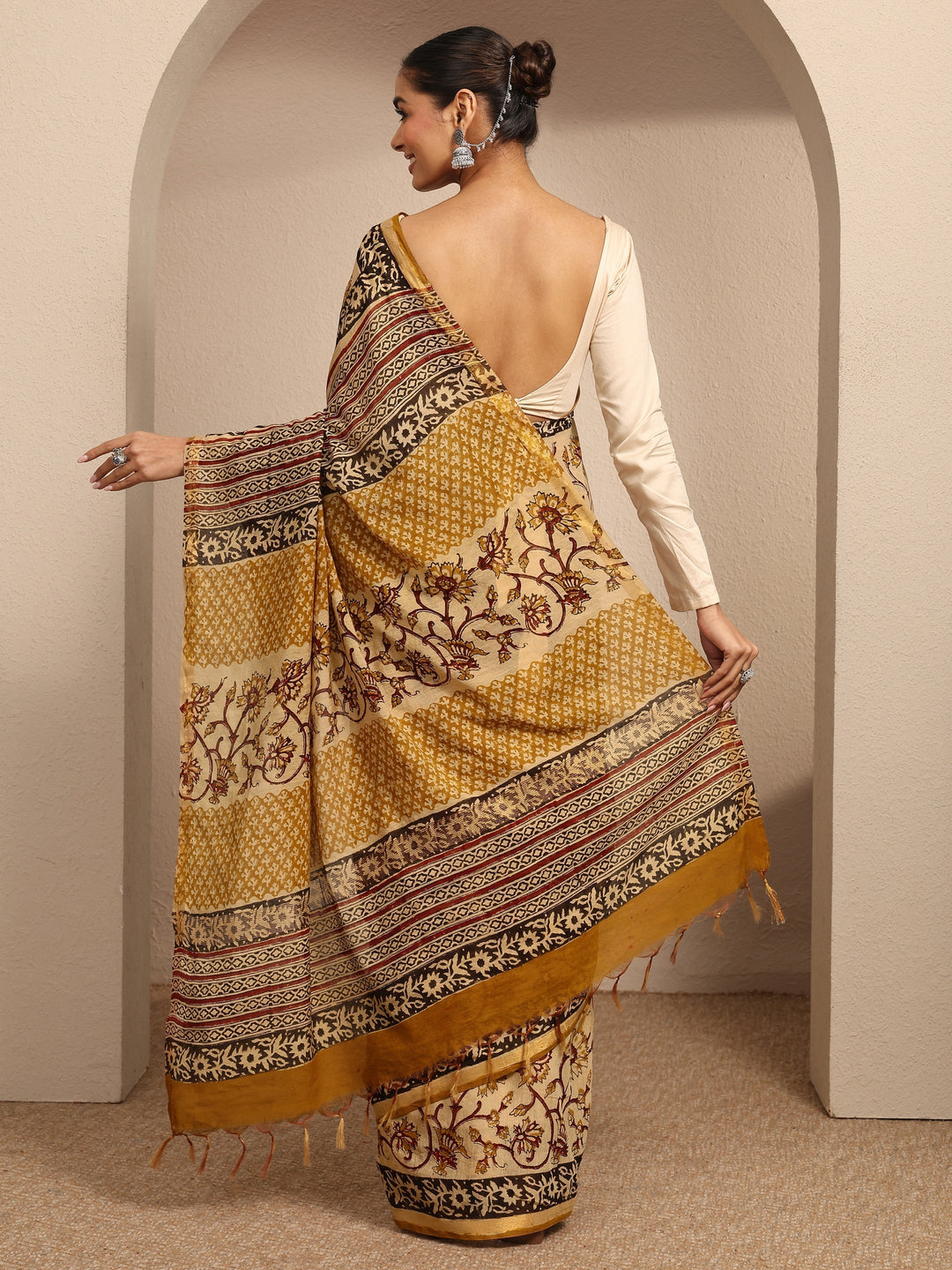 Mustard Block Printed Cotton Saree With Unstitched Blouse Piece