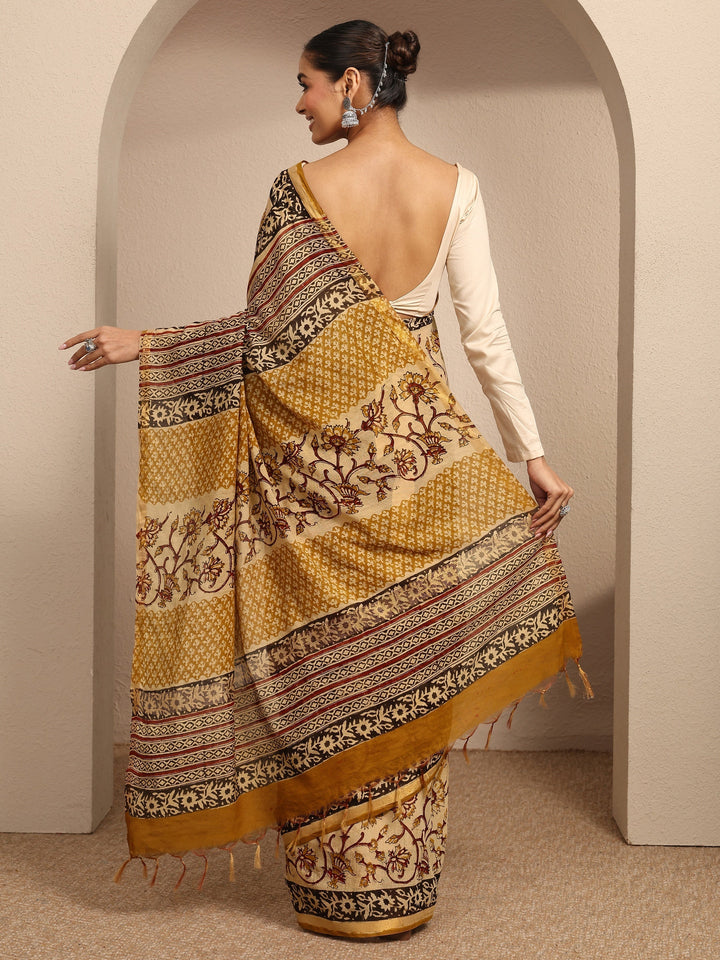 Mustard Block Printed Cotton Saree With Unstitched Blouse Piece