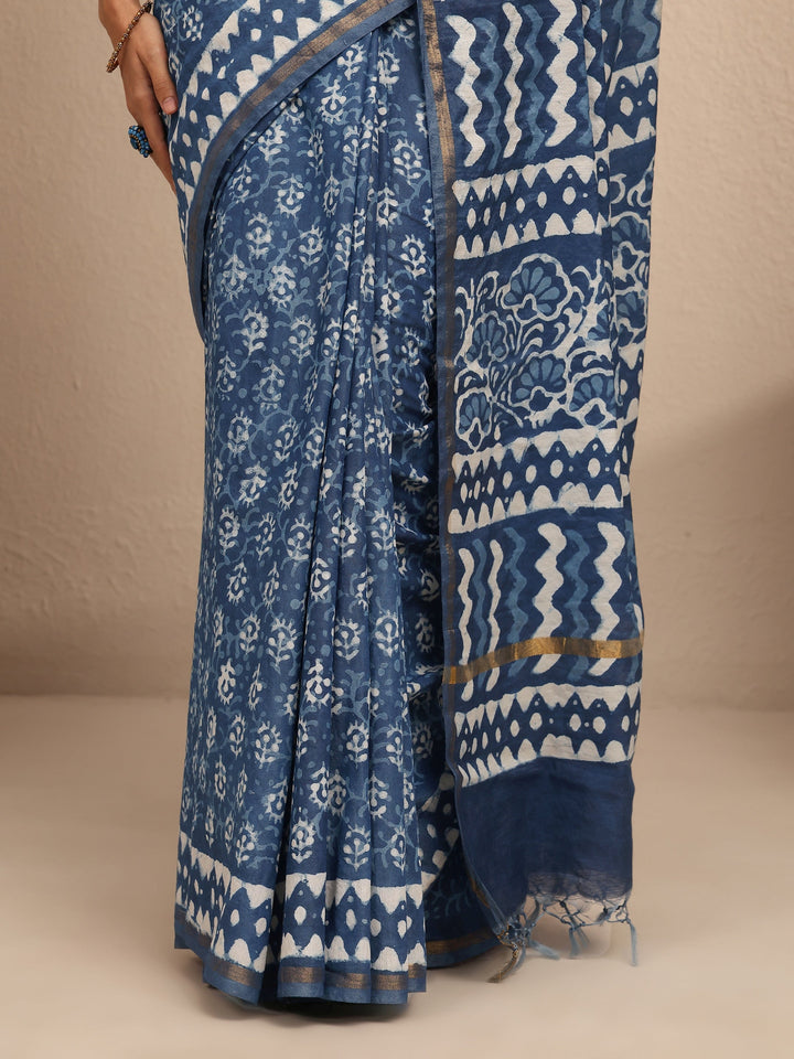 Blue Printed Cotton Saree With Unstitched Blouse Piece