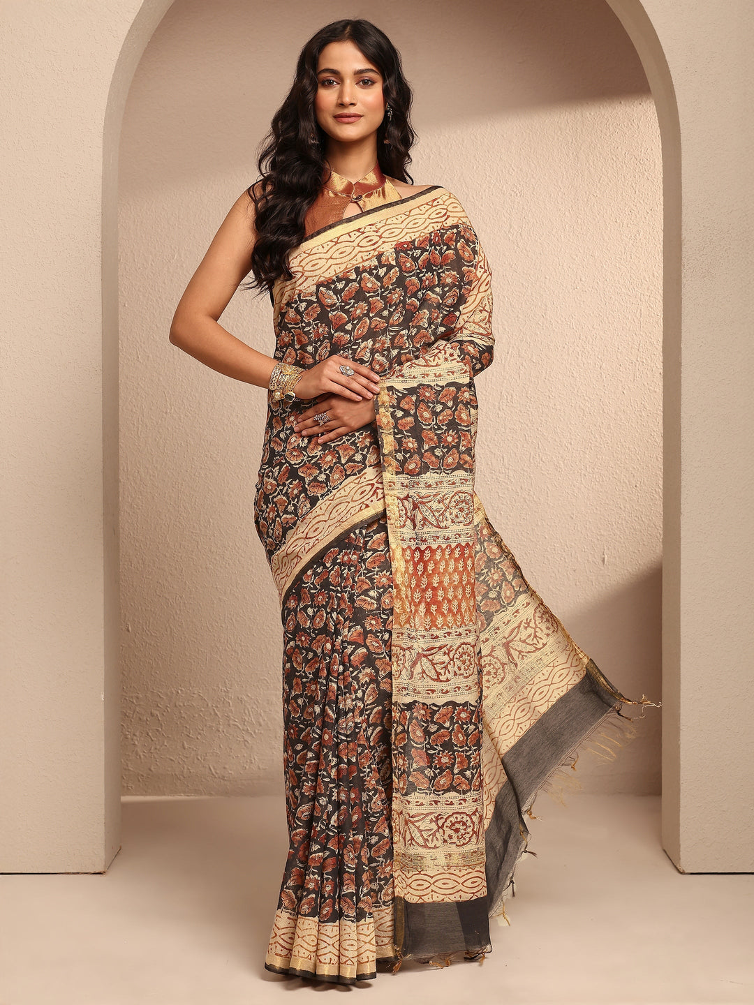 Black Block Printed Cotton Saree With Unstitched Blouse Piece