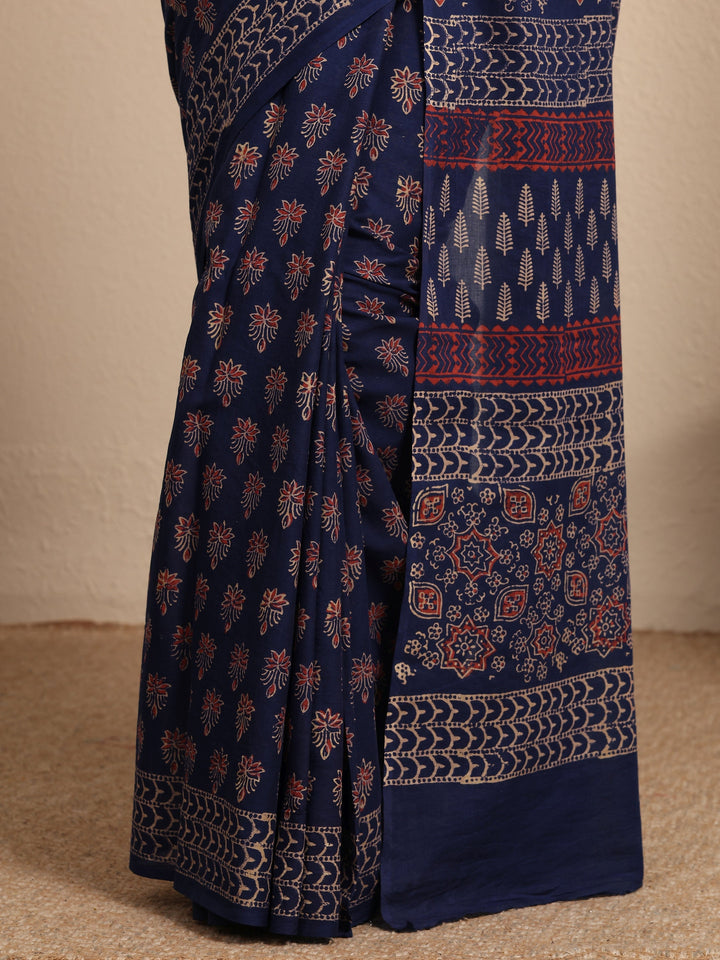 Blue Printed Cotton Saree With Unstitched Blouse Piece