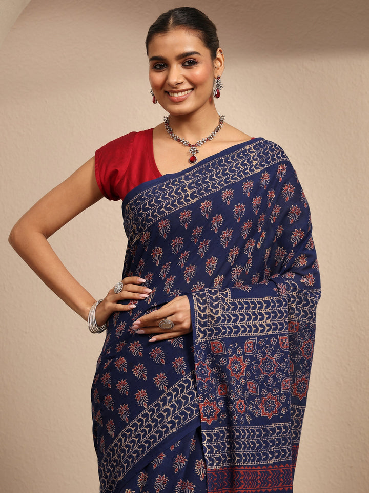 Blue Printed Cotton Saree With Unstitched Blouse Piece
