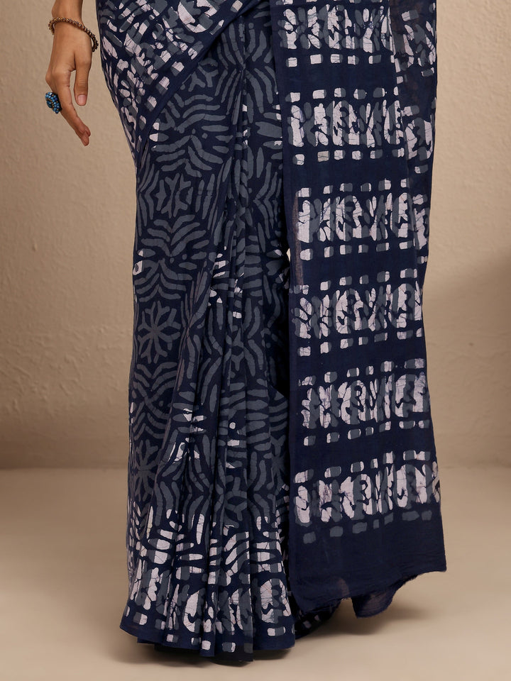 Navy Blue Solid Cotton Saree With Unstitched Blouse Piece