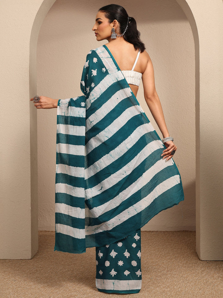Blue Printed Cotton Saree With Unstitched Blouse Piece