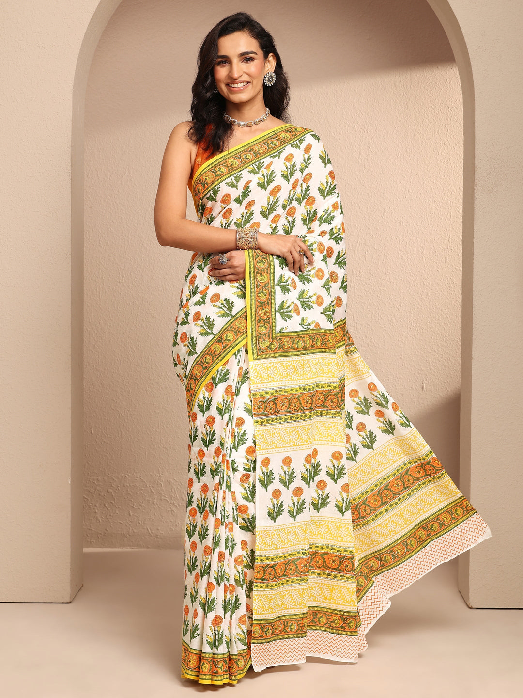 White Printed Cotton Saree With Unstitched Blouse Piece