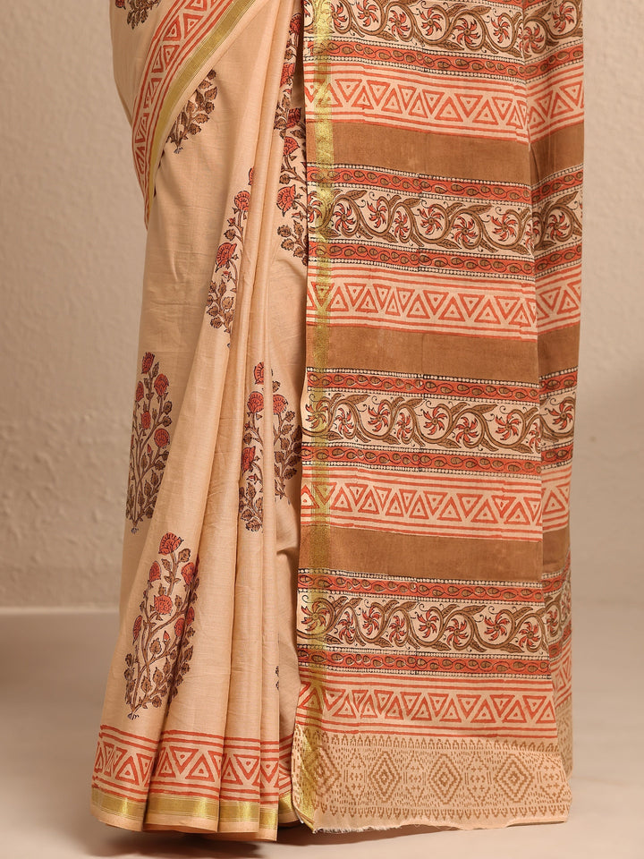 Peach Printed Cotton Saree With Unstitched Blouse Piece