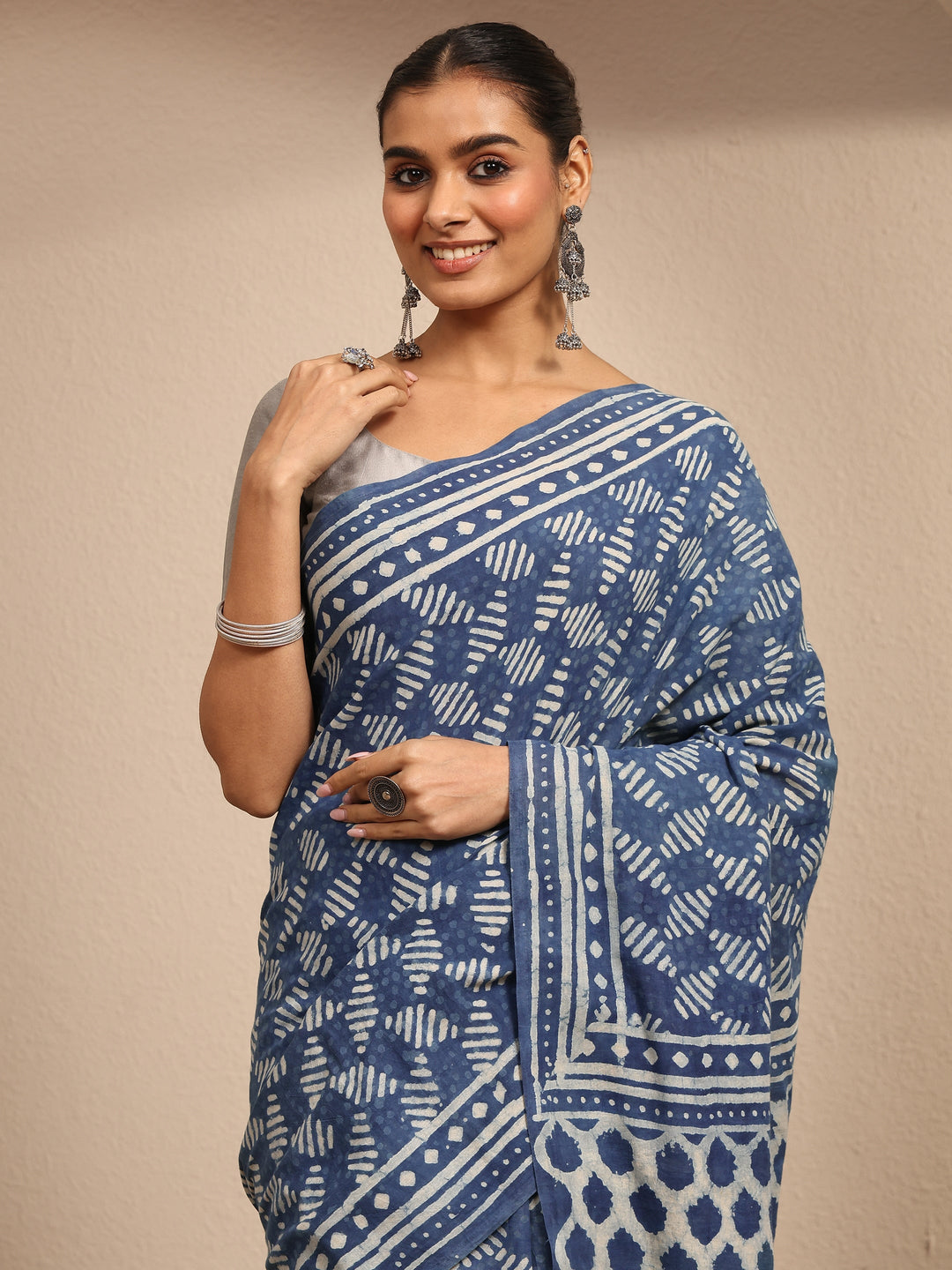 Blue Block Printed Cotton Saree With Unstitched Blouse Piece