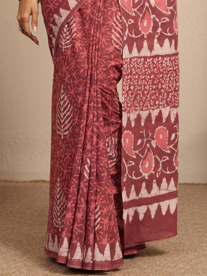 Brown Printed Cotton Saree With Unstitched Blouse Piece