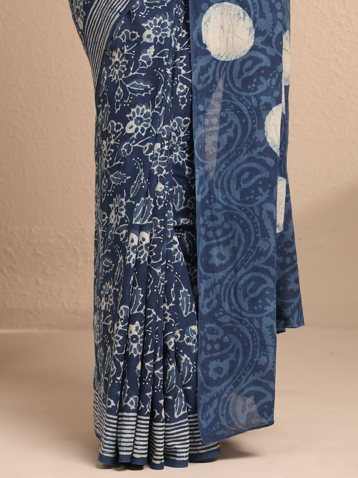 Blue Printed Cotton Saree With Unstitched Blouse Piece