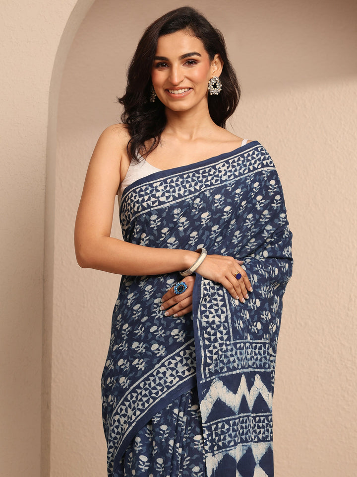 Blue Printed Cotton Saree With Unstitched Blouse Piece
