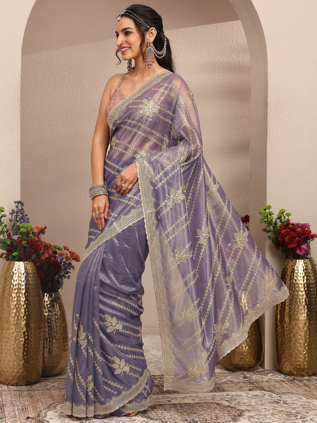 Lavender Embroidered Organza Saree With Unstitched Blouse Piece